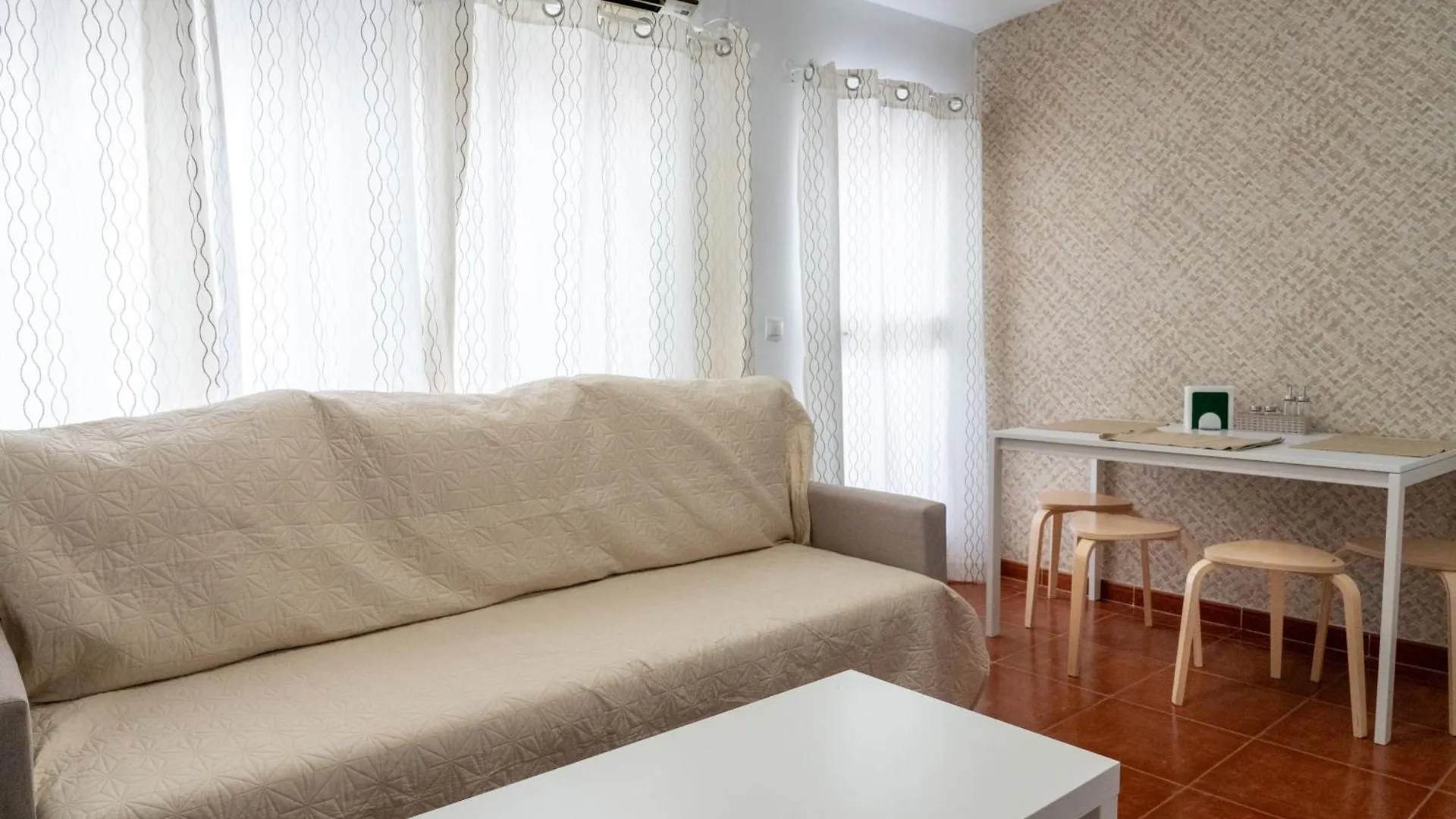 Acogedor Apartamento En Malaga Playa 0*,