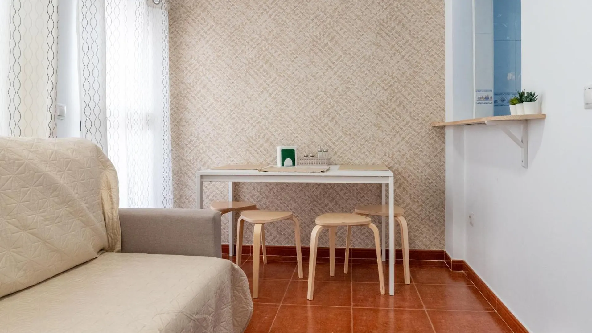 Apartment Acogedor Apartamento En Malaga Playa