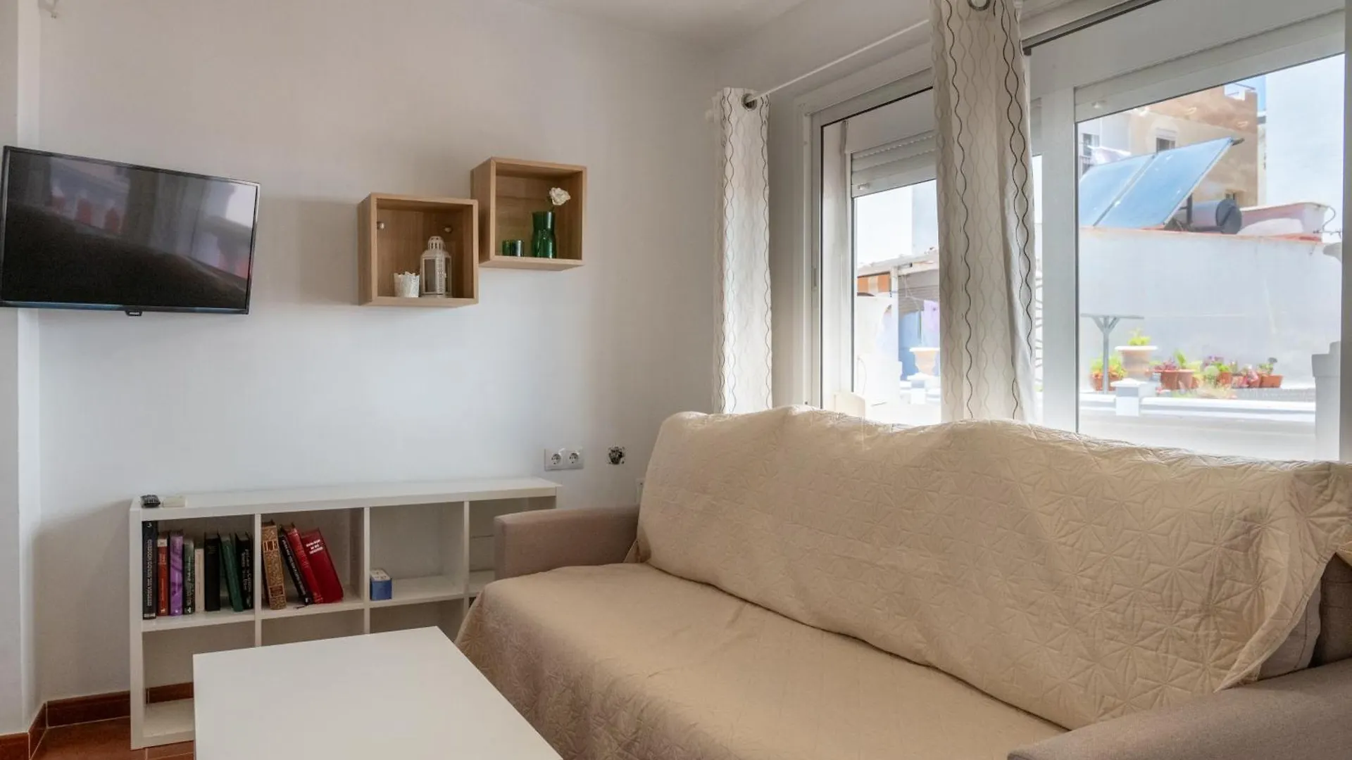 Acogedor Apartamento En Malaga Playa Spain